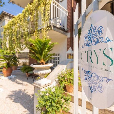 Crys: Apartments, Holiday, Business, Blu Verona Exteriör bild
