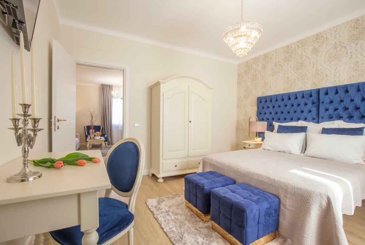 Crys: Apartments, Holiday, Business, Blu Verona Exteriör bild